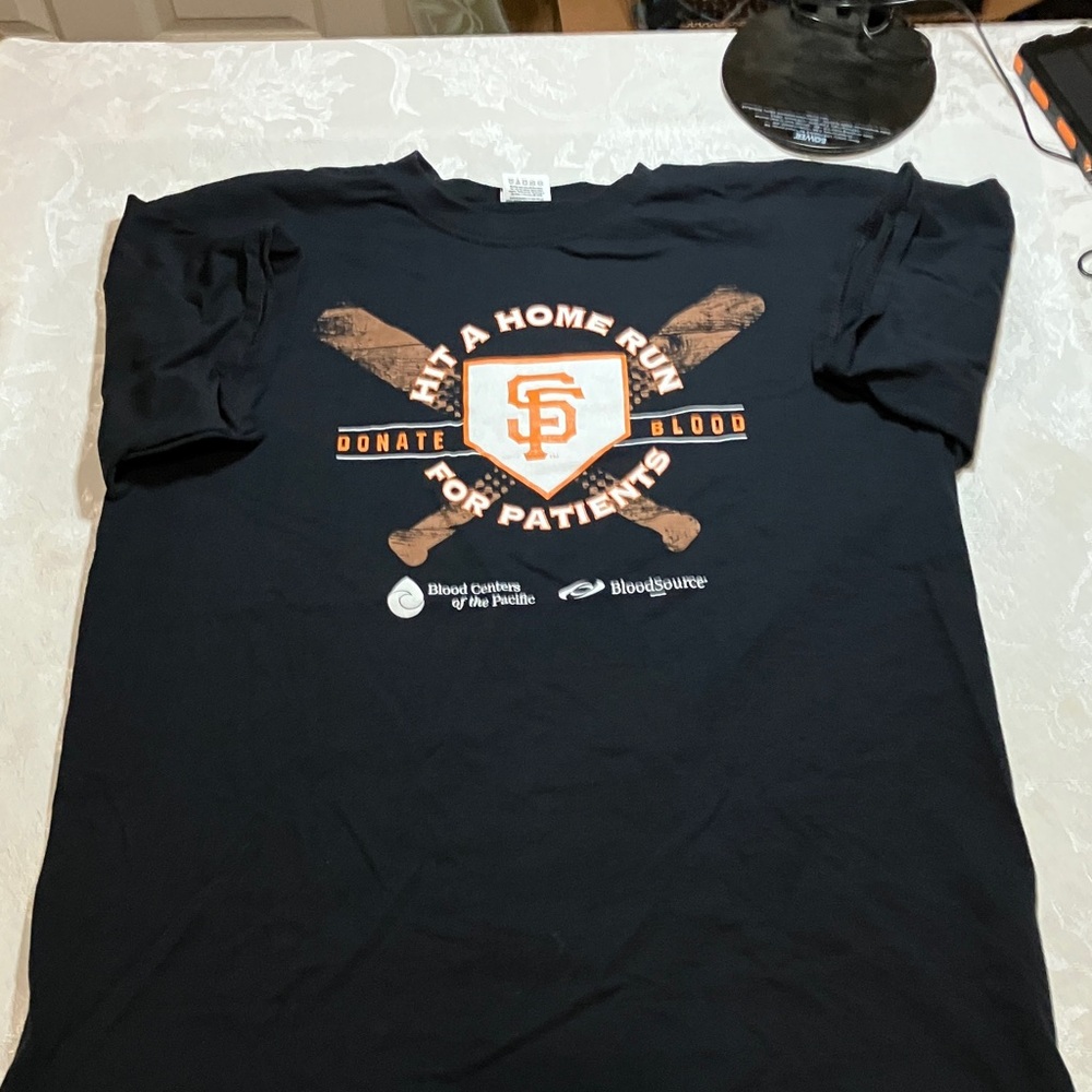 San Francisco Giants Graphic T-Shirt with Orange Logo